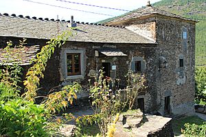 Archivo:Santo Emiliano (Allande) (02)
