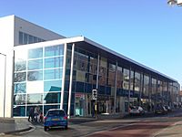 Archivo:Shopping Centre development in Newport