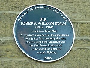 Archivo:Sir Joseph Swan blue plaque