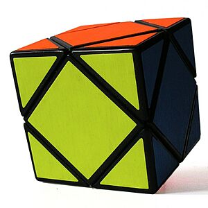 Archivo:Skewb