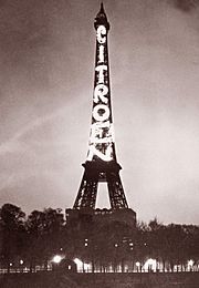 Archivo:Tour Eiffel Citroen