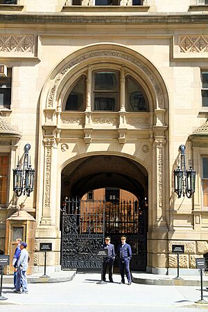 Archivo:USA-NYC-Dakota Building0