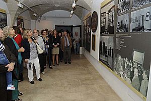 Archivo:05-visites-guiades-museu-menorca