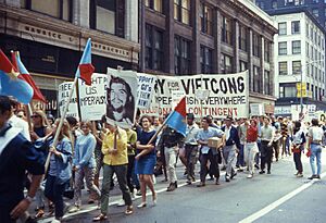 Archivo:19680810 20 Anti-War March