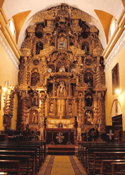 Archivo:Altar Iglesia Santa Teresa Ayacucho