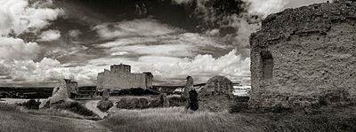 Archivo:Château-Gaillard in black and white