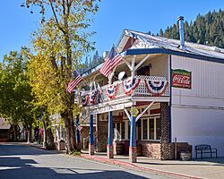 Downieville (2024)-L1006460.jpg