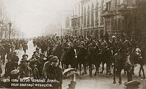 Archivo:Entry of the Red Army in Odessa, April 1919