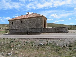 Archivo:Ermita de la Virgen del Pilar (Monteagudo del Castillo)