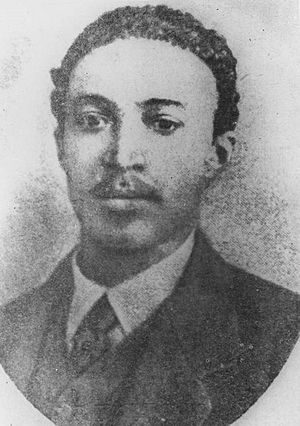 Archivo:General Gregorio Luperón de civil 2