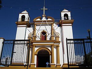 Archivo:Iglesia de guadalupe san cristobal