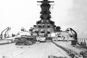 Archivo:Musashi battleship in 1942
