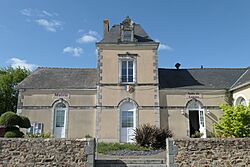 Origné - mairie.jpg