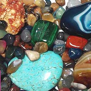 Archivo:Piedras-preciosas-semipreciosas