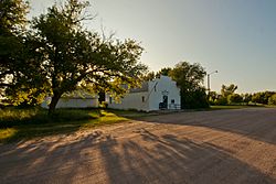 Post office in Mylo, North Dakota 7-17-2009.jpg