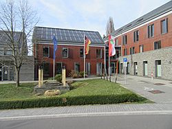 Rathaus waldrach februar 2020.jpg
