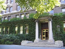 Rockefeller University.JPG