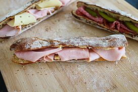 Sandwich jambon-beurre.jpg