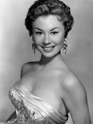 Studio publicity Mitzi Gaynor.jpg