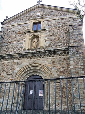 Archivo:Villafranca del Bierzo - ex Convento de San Francisco 1
