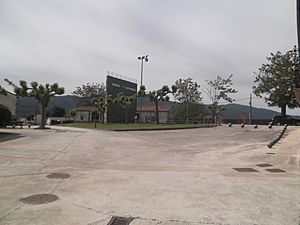 Archivo:Zona del Frontón municipal