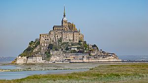 Archivo:2017-04 Mont Saint-Michel 02