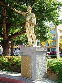 Archivo:Acapulco - Juan R. Escudero-Monumento-Malecon69