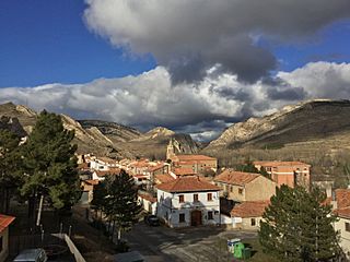 Aliaga.jpeg