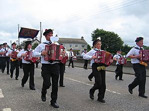 Archivo:Apprentice Boys Marching Accordions
