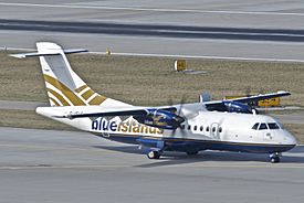 Blue Islands ATR 42- 500; G-ISLF@ZRH;10.03.2012 643bq (6830457394).jpg