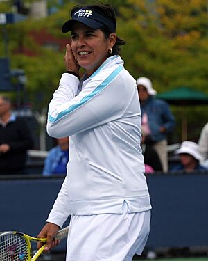 Archivo:Gigi Fernández 2009 US Open 02