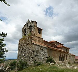 Archivo:Iglesia-de-Madruédano-1-rectangular-2