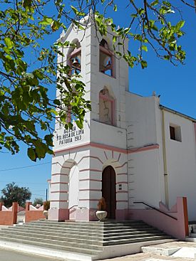 Archivo:Iglesia de Patquia
