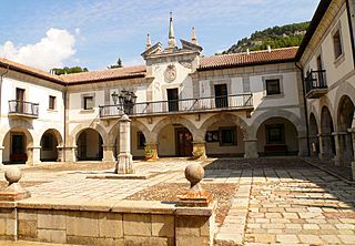 La Pola de Gordón - Ayuntamiento 01.jpg