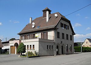 Archivo:Linsdorf, Maison commune