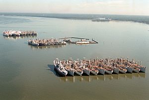 Archivo:NDRF James River 1990 DN-SC-91-01118