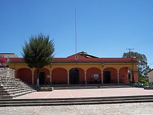 Palacio Municipal-Teotitlán del Valle-Oaxaca-Mexico.jpg