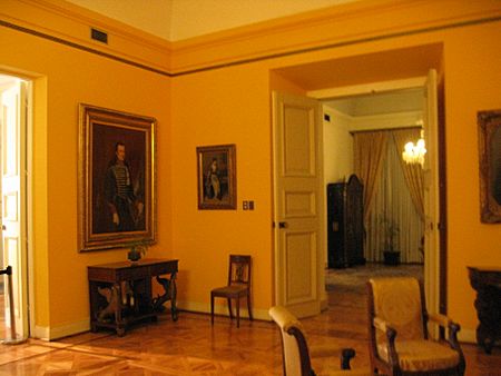 Archivo:Salón Amarillo-La Moneda