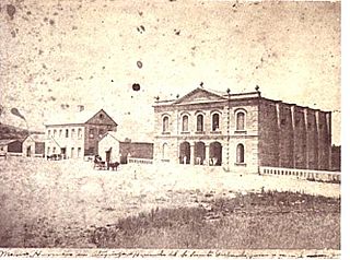 Archivo:Teatro de Atequiza, Mexico