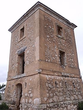 Torre de telegrafía óptica de la Atalaya de Requena 03.jpg