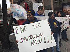 Archivo:Union Activists Rally in Dallas to End the Shutdown (39739874633)
