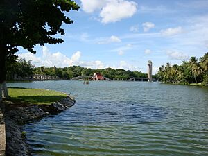 Archivo:Villahermosa Laguna de las Ilusiones