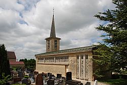 Église Saint-Denis de Tilly-la-Campagne.jpg