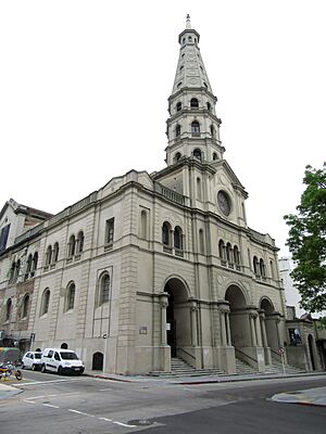Archivo:2016 Iglesia de San Francisco de Asís de Montevideo