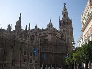 5.4 Fachada Este de la Catedral de Sevilla. Sevilla..JPG