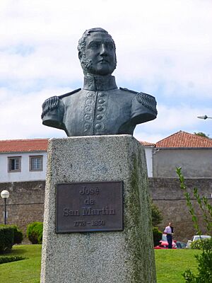 Archivo:A Coruña - Monumento al prócer Jóse de San Martín