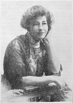 Archivo:Ada Wells, 1910