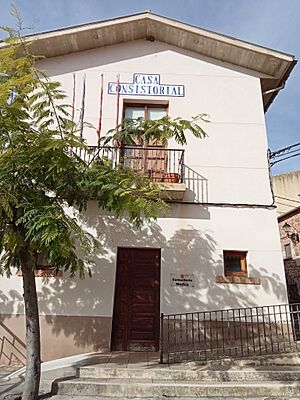 Archivo:Ayuntamiento Mues