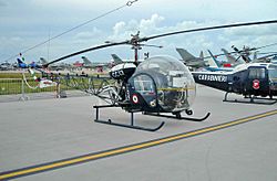 Archivo:Bell 47 of Carabinieri