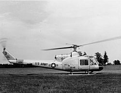 Archivo:Bell XH-40